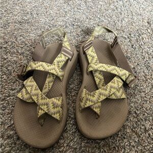 Chaco Women's Olive & Brown Patterned Strap Sport Sandals